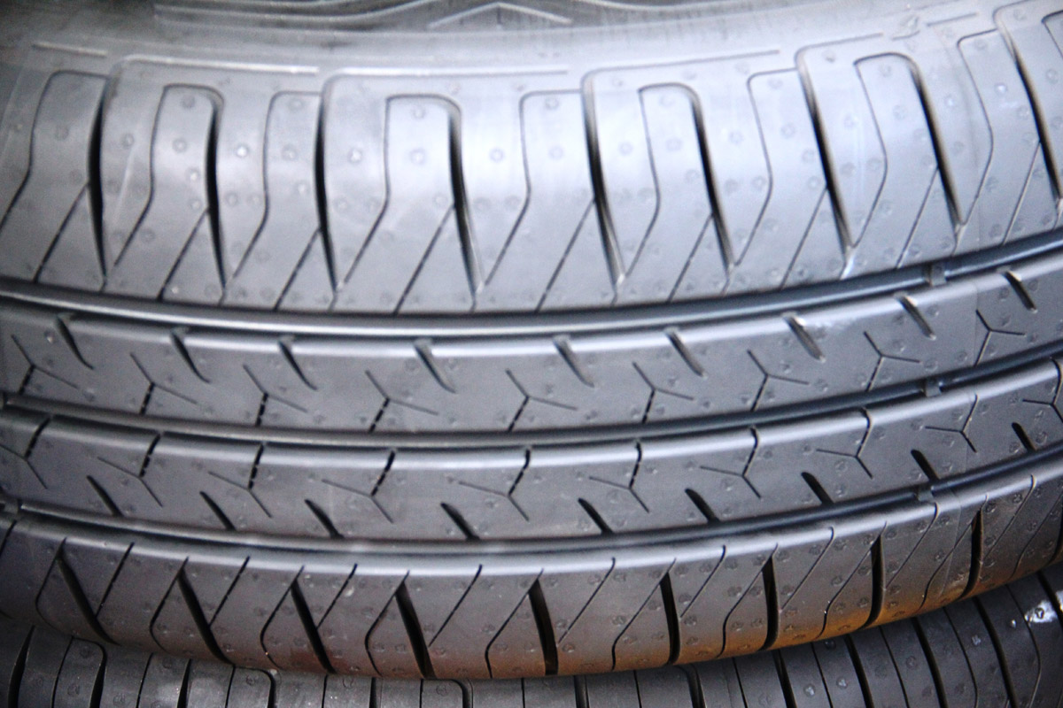 Goodyear Assurance Duraplus Review Traction My